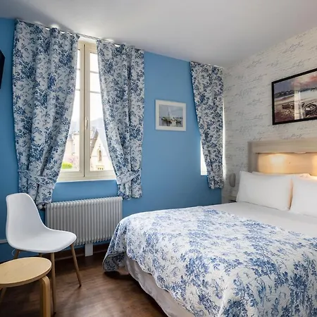 De Sur Hotel 2*